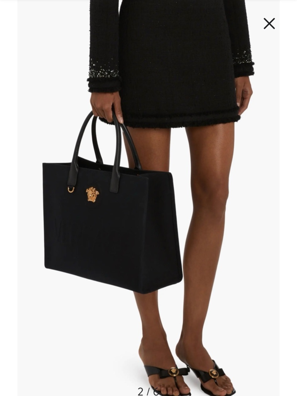 La Medusa Canvas Tote
Versace
$1,690.00Current Price